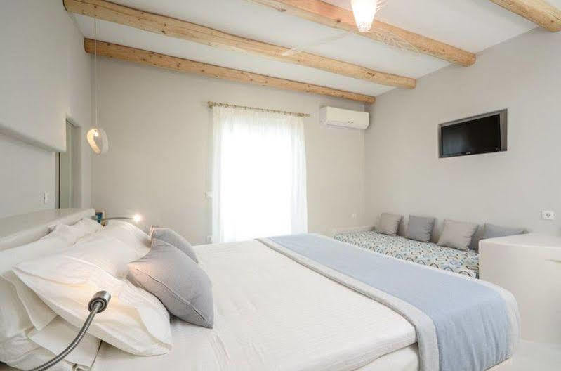Antony Suites And Residences (Adults Only) Naxos City 外观 照片